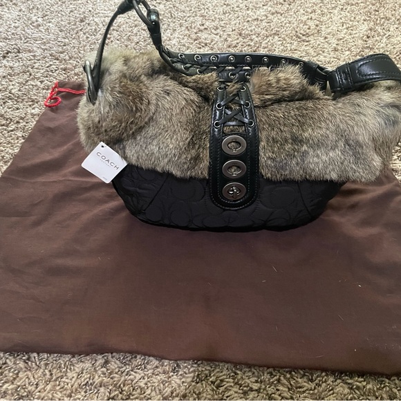 Authentic Coach Purse With Rabbit Fur - Picture 4 of 12